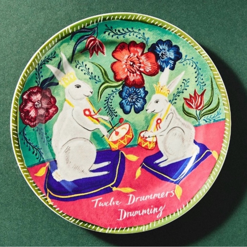 Anthropologie EMILY MAUDE 12 DAYS OF CHRISTMAS PLATE (#12 drummers drumming)